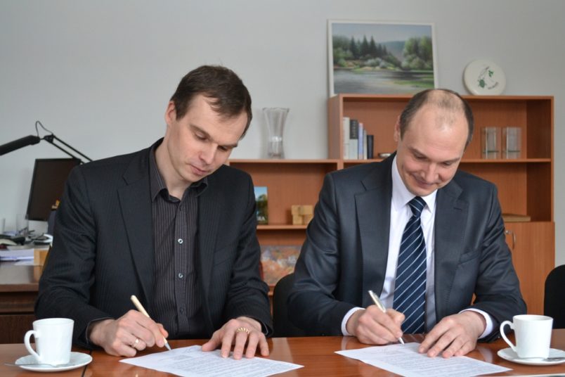 Vidzemes Augstskola un Valmieras 2. vidusskola veidos specializētu mācību programmu vidusskolēniem