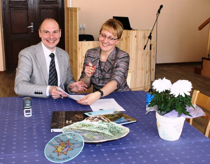 Noslēdz sadarbības līgumu ar Kohtla-Jarves Slāvu pamatskolu
