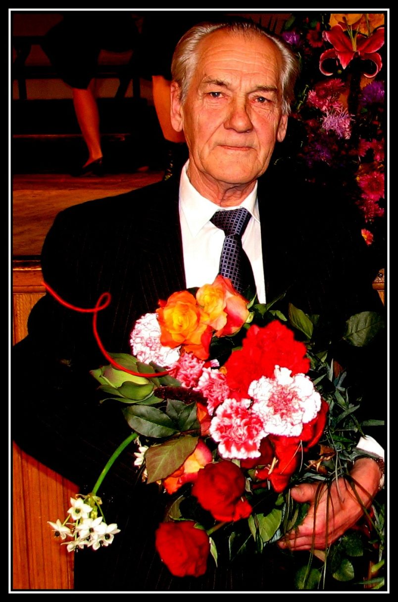 Mūžībā aizgājis Valmieras 2. vidusskolas skolotājs Vladimirs Mercs