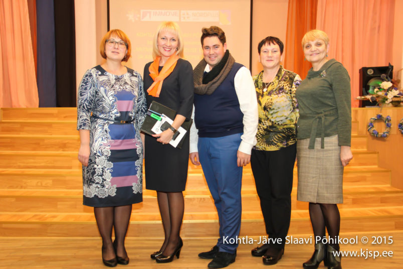 Mūsu pedagogi konferencē “Bilingvālās izglītības veiksmes stāsti un attīstības perspektīvas”, 25.11.2015.