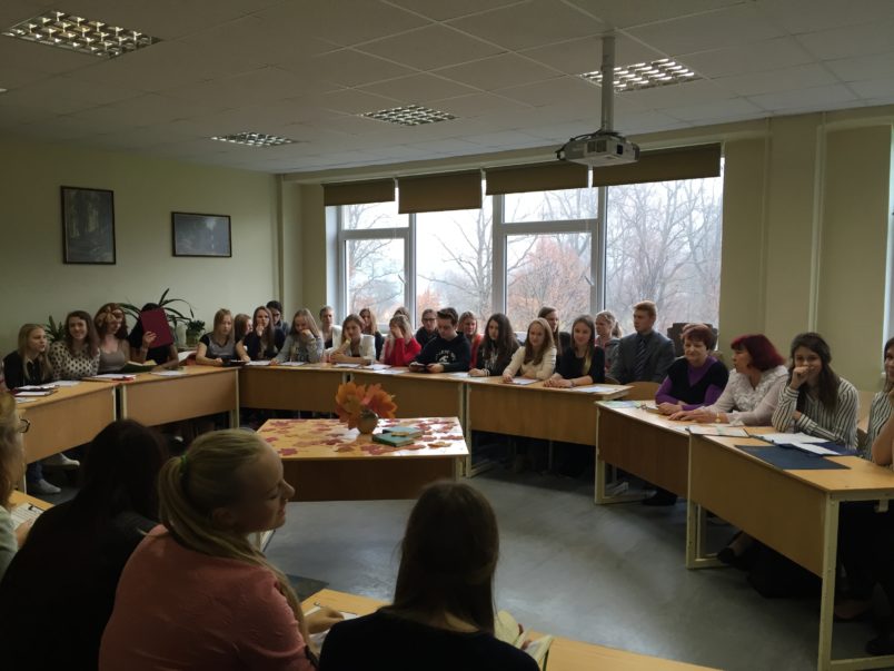 Jeseņina daiļrades konkurss