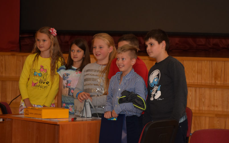 Sveicam sākumskolas un vidusskolas komandas ar izcilo sniegumu (uzvaru) Karjeras nedēļas noslēguma pasākuma ietvaros Valmieras pilsētā