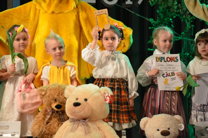 Valmieras „Cālis 2017” – Tamina Roberta, V2V PII audzēkne