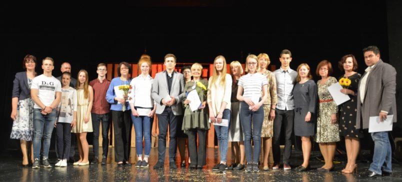 Sveikti mācību olimpiāžu laureāti 2016./2017.m.g.
