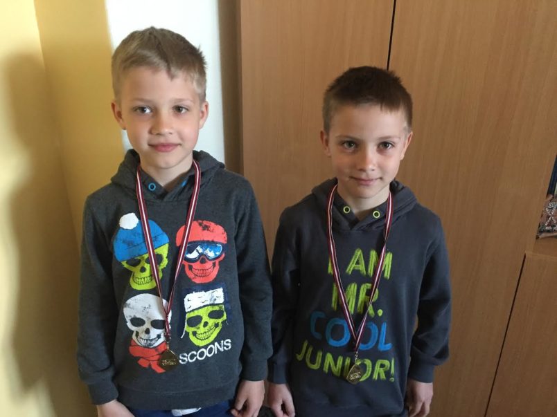 Lepojamies ar florbolistu panākumiem