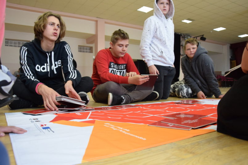 „K ”komanda – „profesiju šarādes” un „karjeras puzle” Valmieras 2.vidusskolā