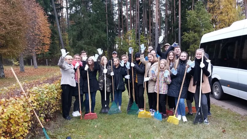 Labo darbu nedēļas ietvaros viesojamies Sedas pansionātā