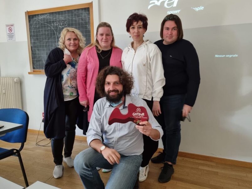 Uz projektu pieredzi un kompetencēm balstīta mūsdienu izglītība